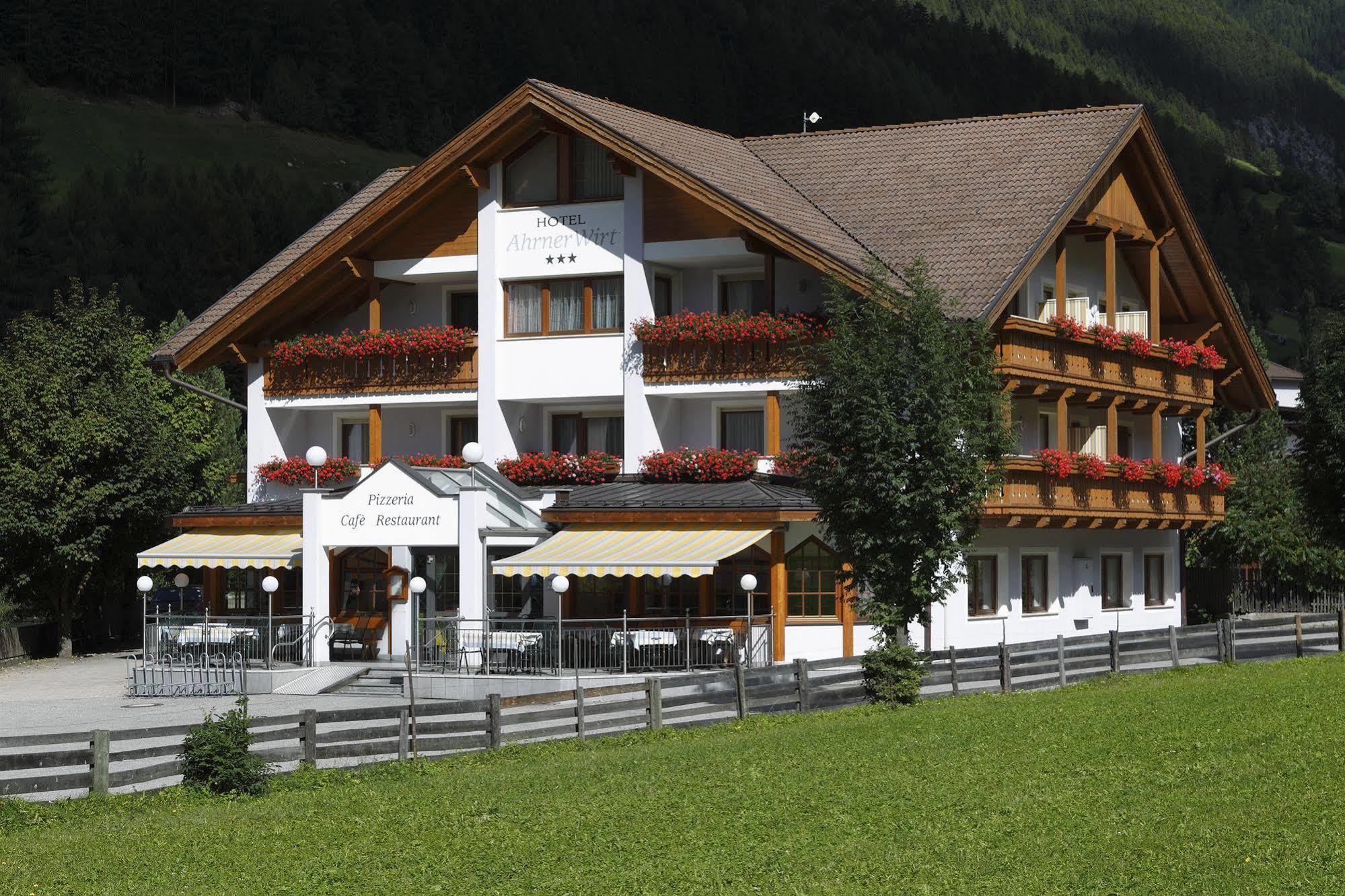 Ahrner Wirt Apartments Ahrntal Exterior foto